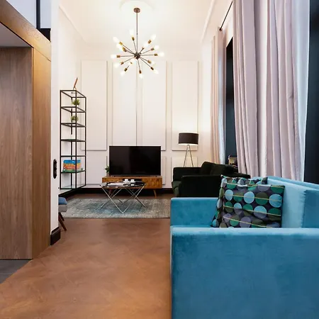 Exclusive Center By Renters *